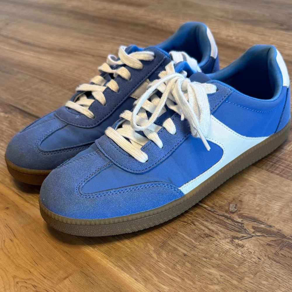 No Boundaries women’s sneaker